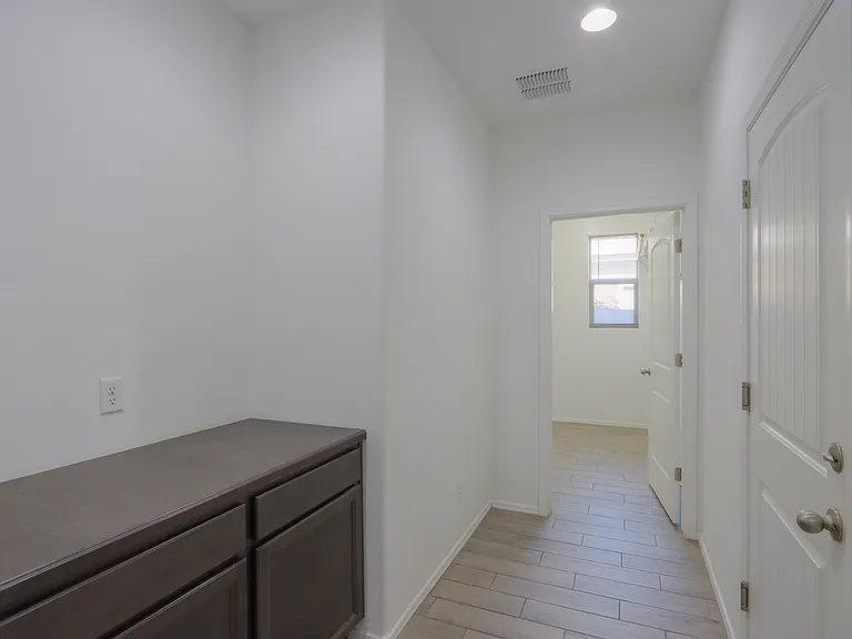 1252 E Judi St — Photo 11