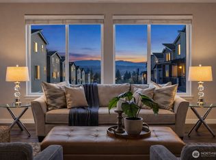 11815 82nd Pl S, Seattle, WA 98178