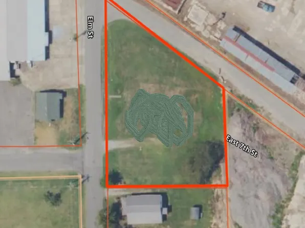 701 Elm St, Benton, KY 42025