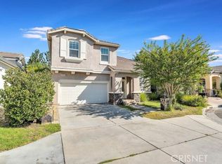 19949 Elm Pl, Northridge, CA 91326