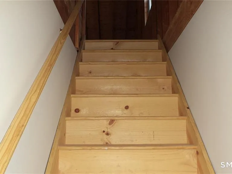 33 Maple Ave #B — Photo 20