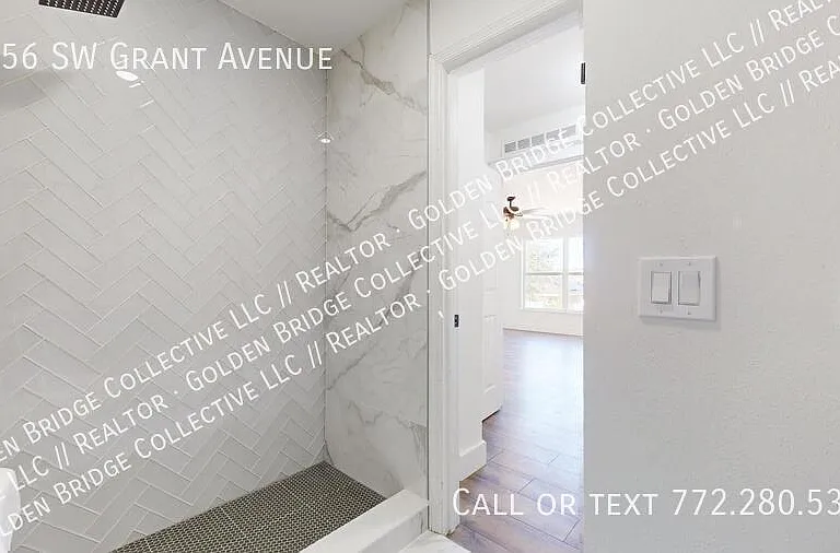 2056 SW Grant Ave — Photo 9