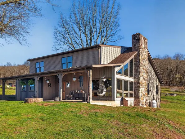 337 Swamp Rd, Halifax, PA 17032