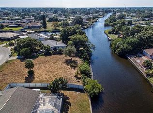 154 Cambridge Dr, Port Charlotte, FL 33952