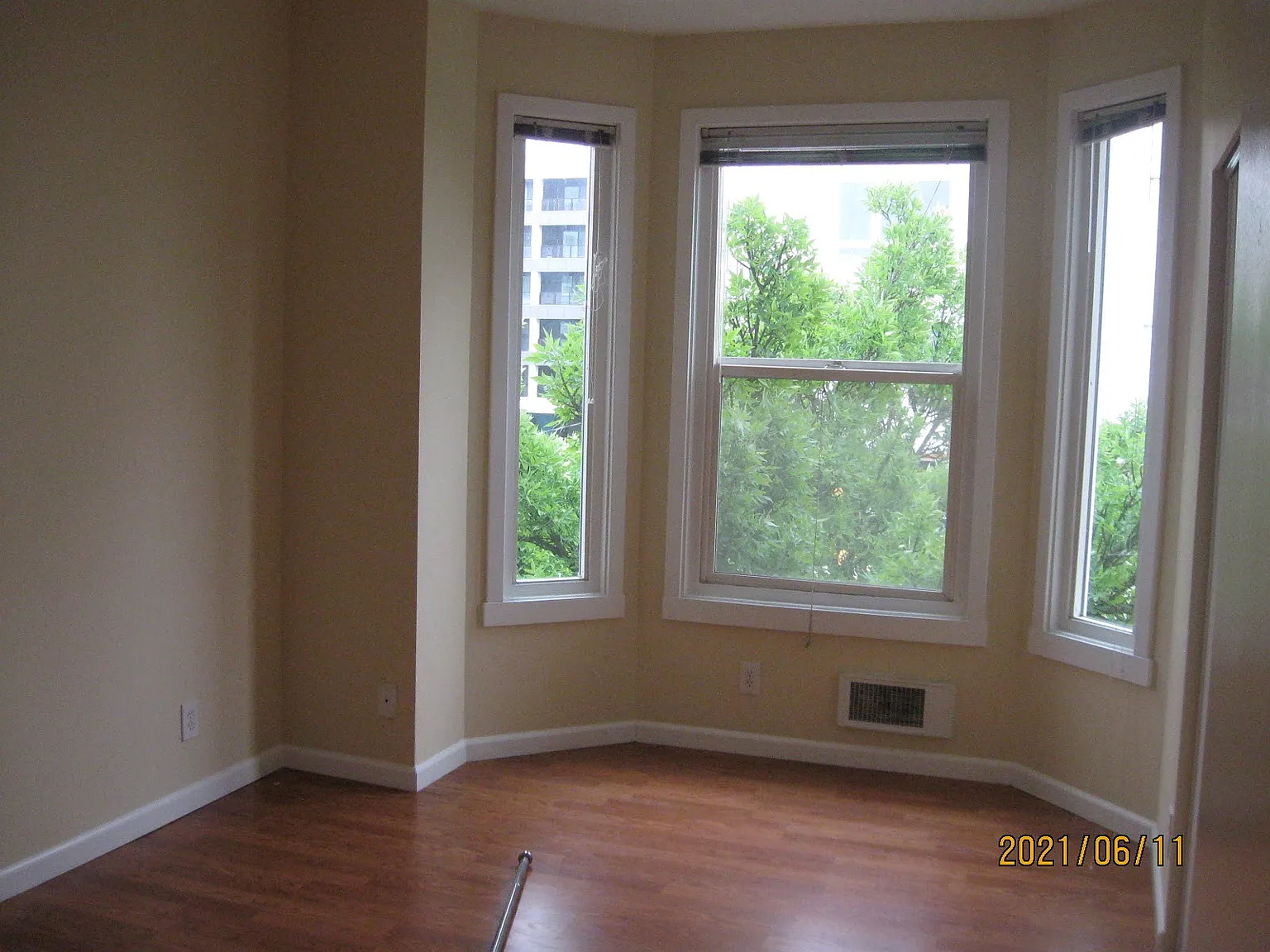1 bed, 622 sqft, $1,800 — Photo 2