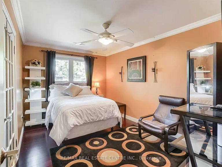 41 Clearside Pl — Photo 25