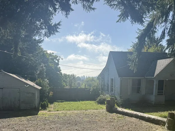 35092 Pittsburg Rd, Saint Helens, OR 97051