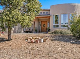 155 Via Sedillo Rd, Tijeras, NM 87059