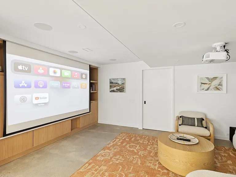 9 Banks Ct — Photo 31