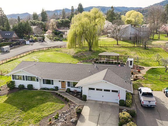 4th image of 2331 Old Stage Rd