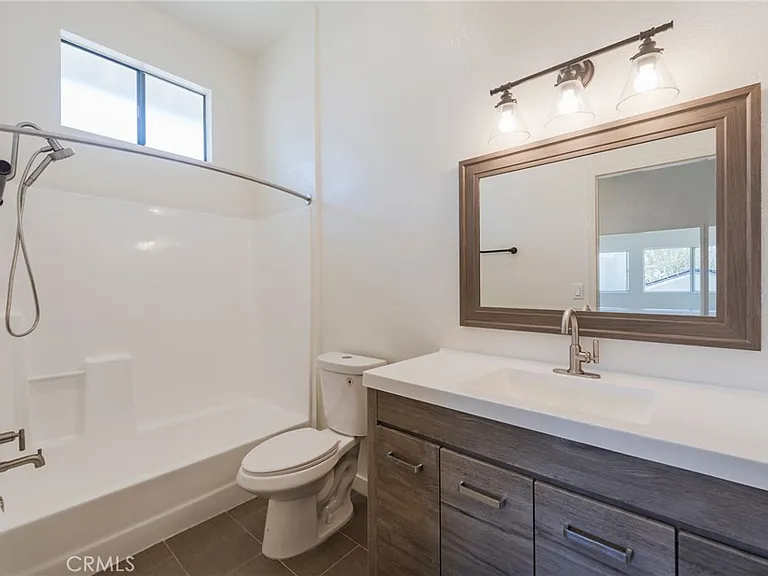 18326 Mansel Ave — Photo 16