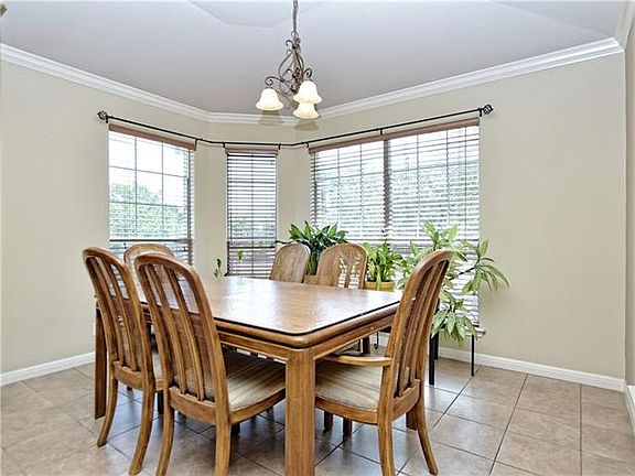 3rd image of 21412 Lakefront Dr