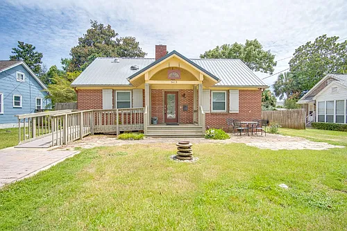 1613 E Jordan St Photo 1 1613 E Jordan St Photo 1