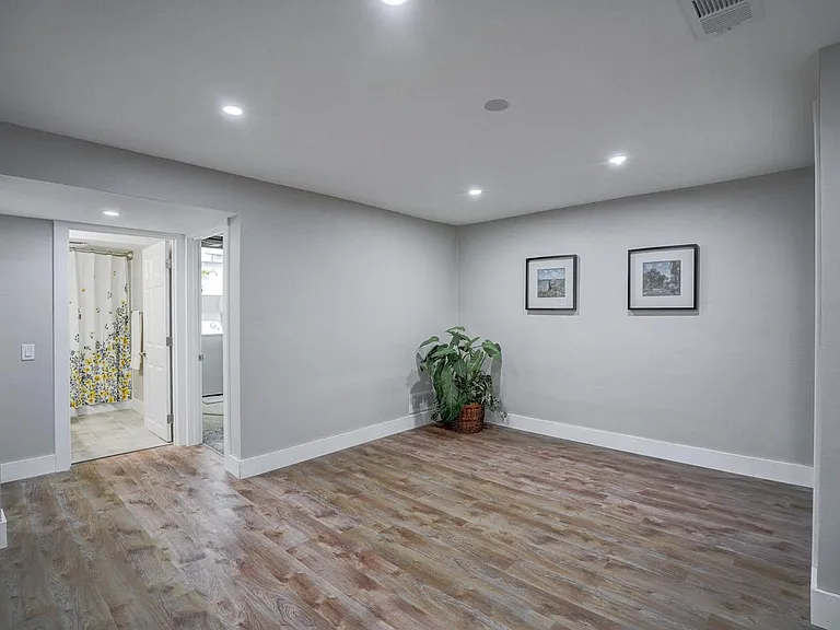 4688 Capitol View Rd #4688 — Photo 29
