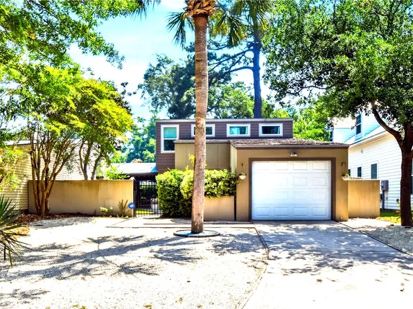 315 Maple St, Saint Simons Island, GA 31522