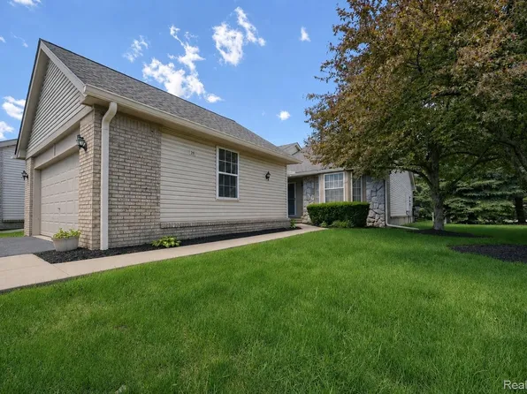 12140 Noonan Ct #5, Utica, MI 48315