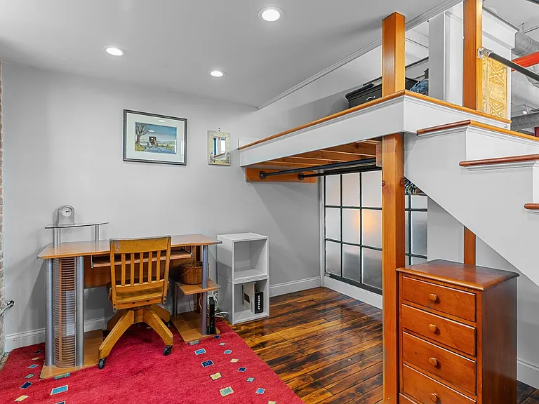 532 Kinsley Ave #110 — Photo 10