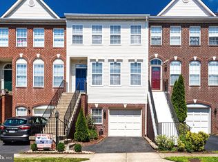 6604 Patent Parish Ln, Alexandria, VA 22315