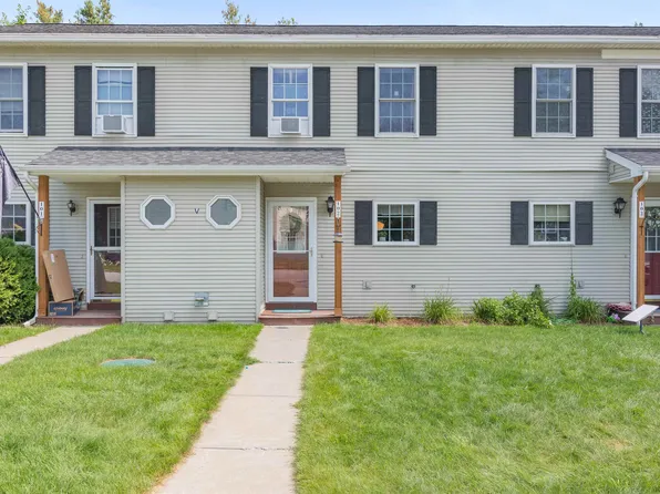 54 Colonial Road #102, Fairfax, VT 05454