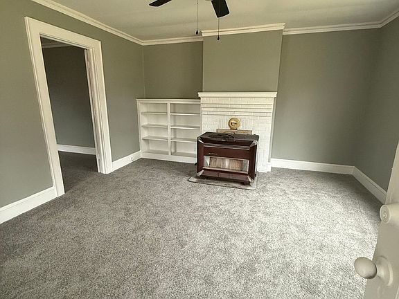 3rd image of 703 Louise Ave