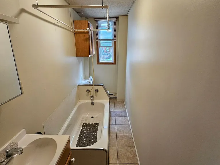 409 George St #A — Photo 6