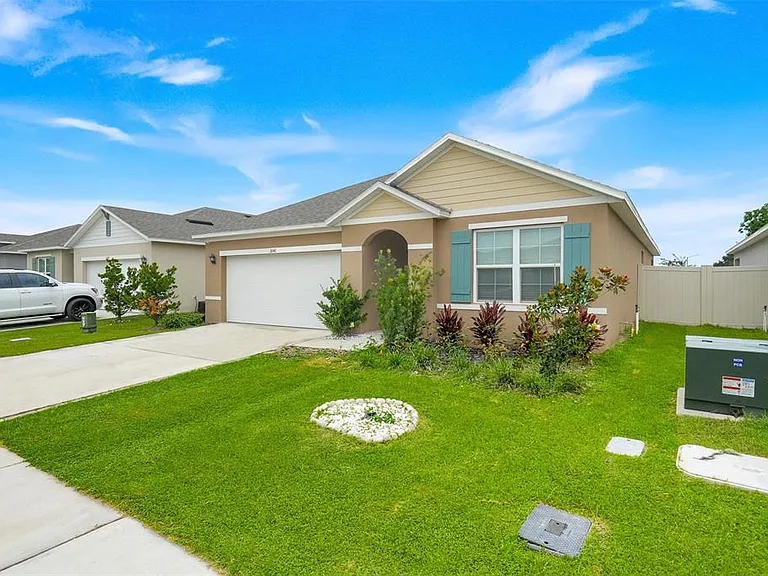 3041 Tobago Dr — Photo 4