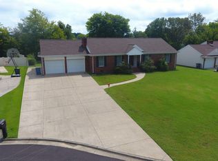 3650 N Brian Ave, Paducah, KY 42001