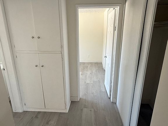 2nd image of 9029 Orion Ave