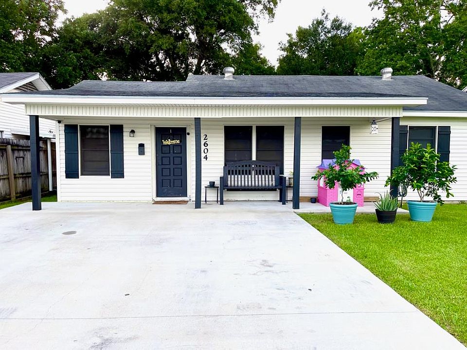 1st image of 2604 Avenue G