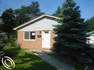 1st image of 27048 Jeannette Ct