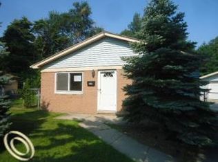 27048 Jeannette Ct, Taylor, MI