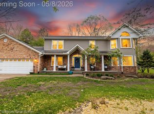 71030 E Pond Creek Dr, Romeo, MI 48065