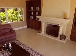 1661 Sunset Dr, Pacific Grove, CA 93950