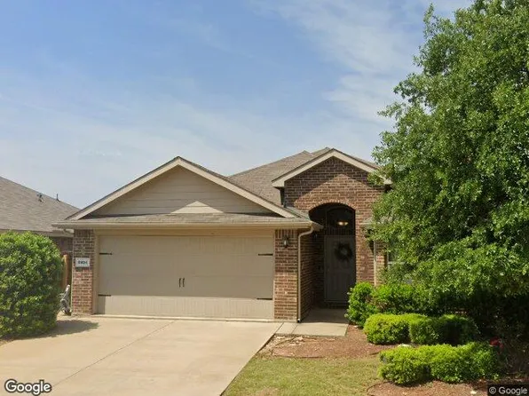 8804 Elk Creek Ln, Fort Worth, TX 76123
