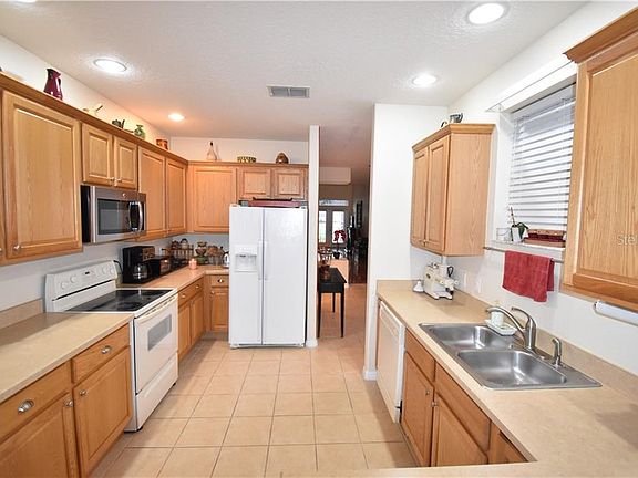 5th image of 1706 Saint Tropez Ct