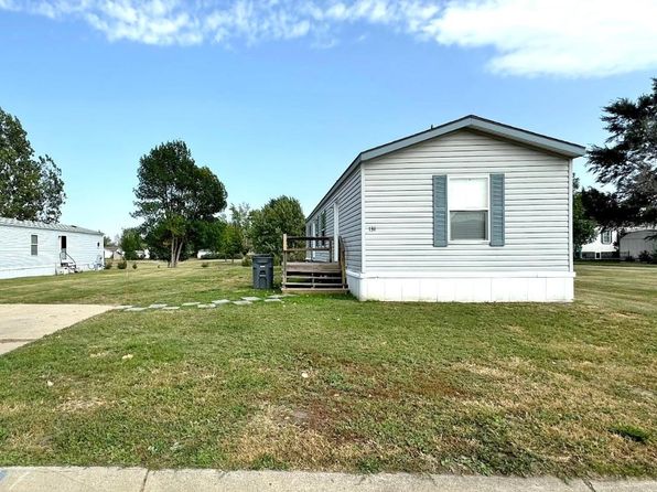 406 31st Ave SE #131, Minot, ND 58701