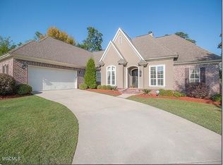 136 Destiny Oaks Dr, Long Beach, MS 39560