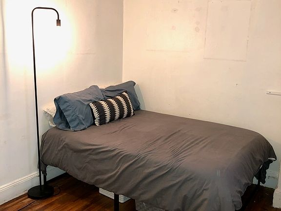 4th image of 141 Essex St APT 3C