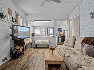 5253 Shore Trl NE, Prior Lake, MN 55372