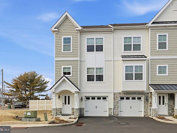 2nd image of 20217 Tabasco Ln Unit 1