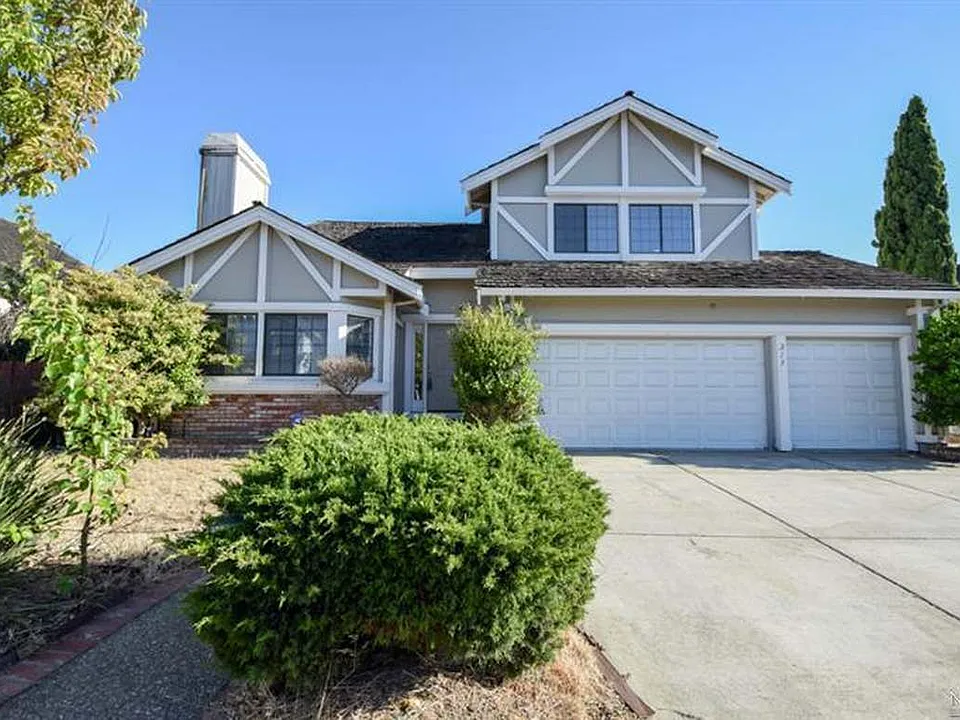 213 Wellfleet Dr
