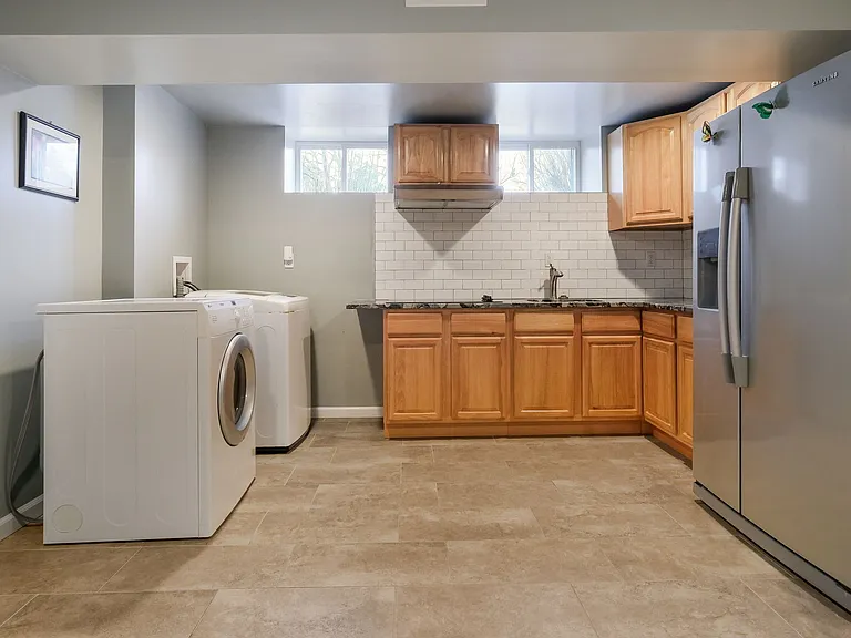459 S Gulph Rd — Photo 33