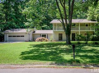 1037 Hillside Dr, Chapel Hill, NC 27517