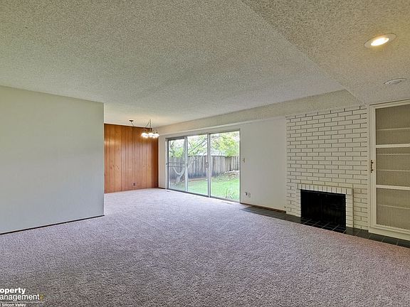 3rd image of 10208 Bonny Dr