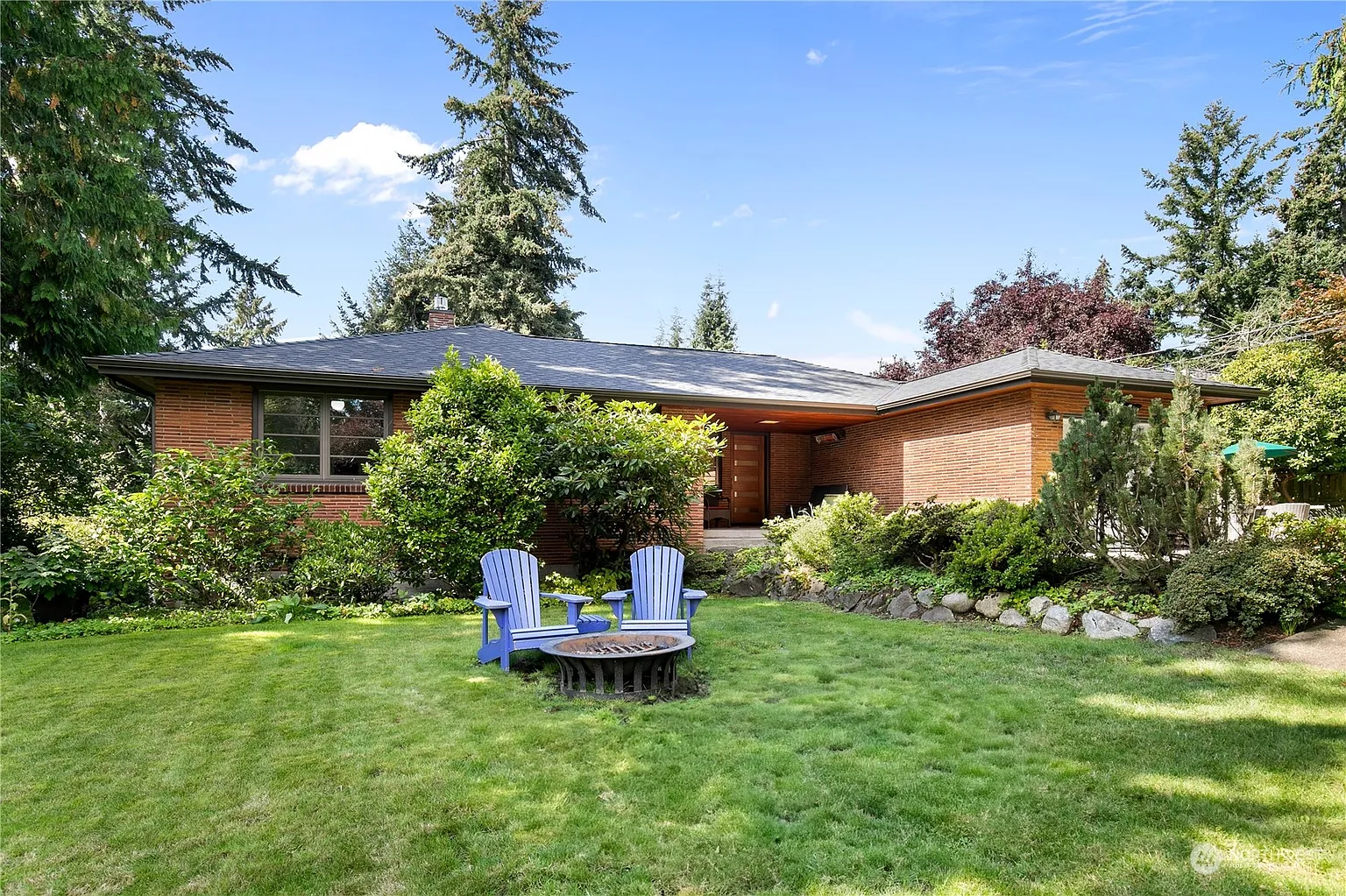16403 Marine View Drive SW photo 1