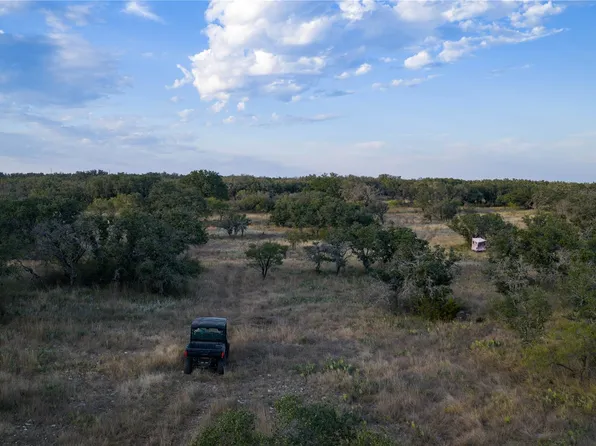 8500 Buck Ridge Dr, Melvin, TX 76858