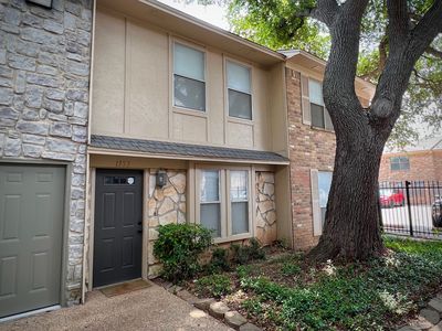 1353 S 11th St #C16, Waco, TX, 76706