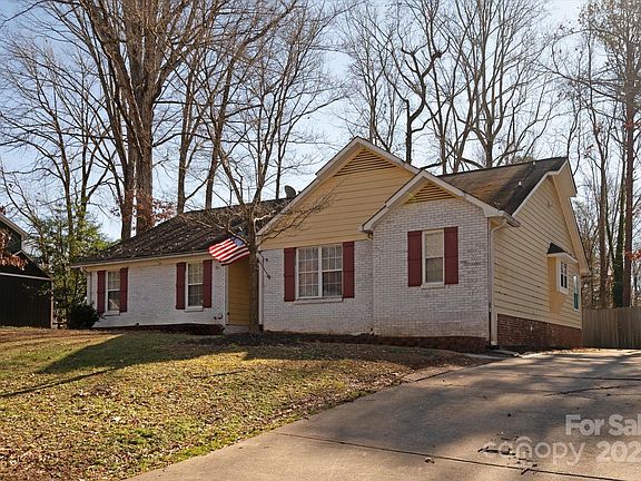 2nd image of 714 Mattingwood Dr