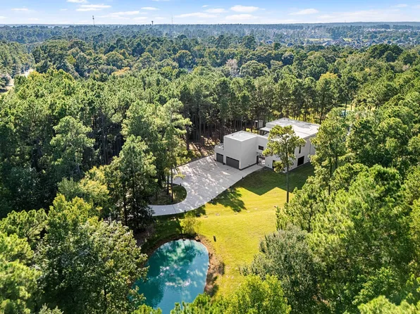 11902 Julia Ln, Magnolia, TX 77354