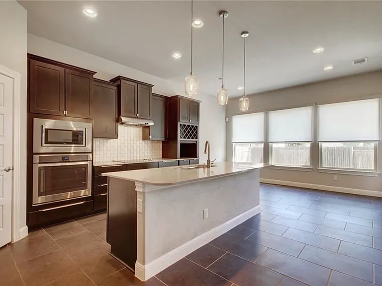 810 Wilson Ranch Pl — Photo 25